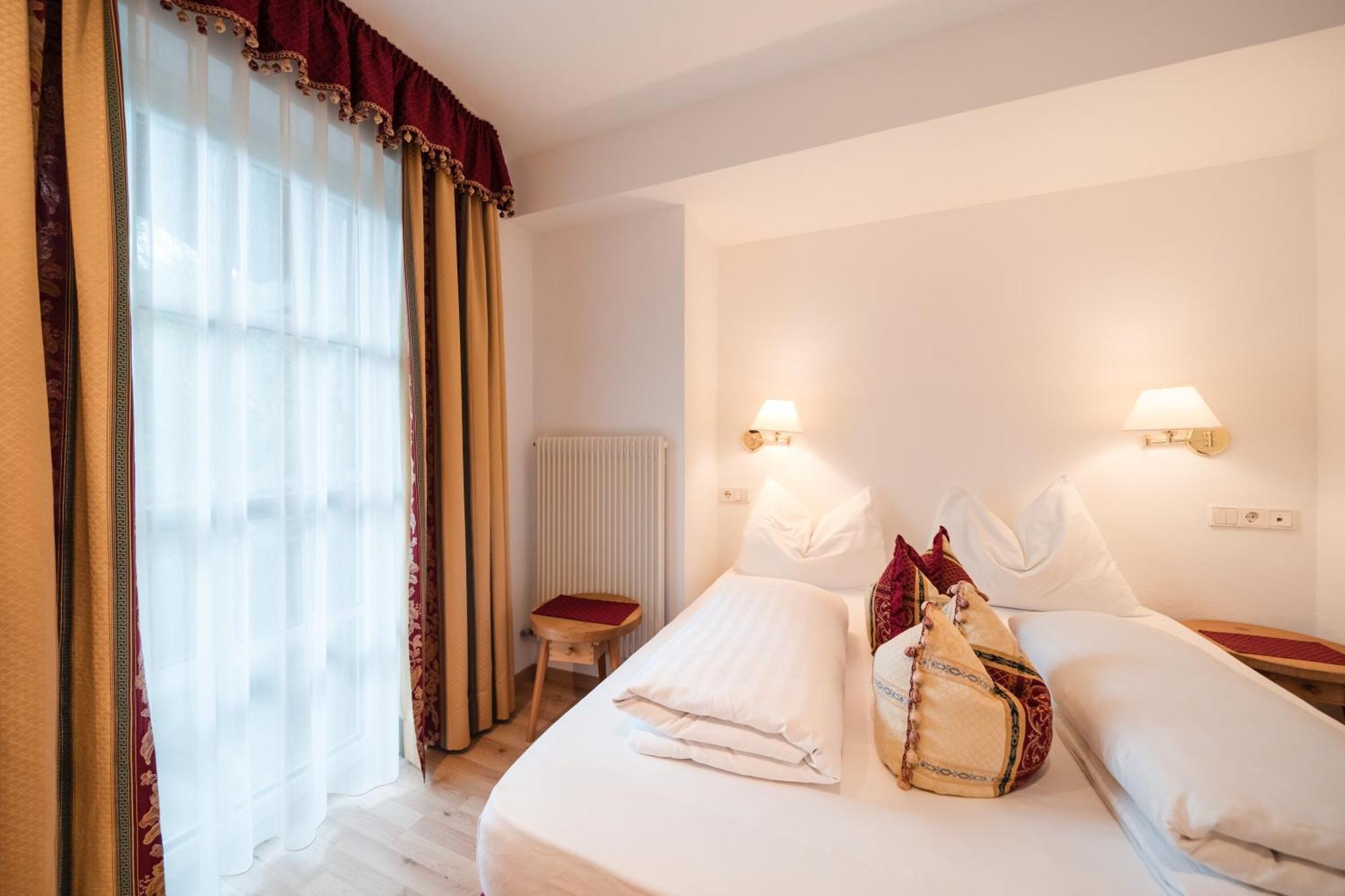 Al Plan, A Mountain Moving Hotel San Vigilio Di Marebbe Luaran gambar