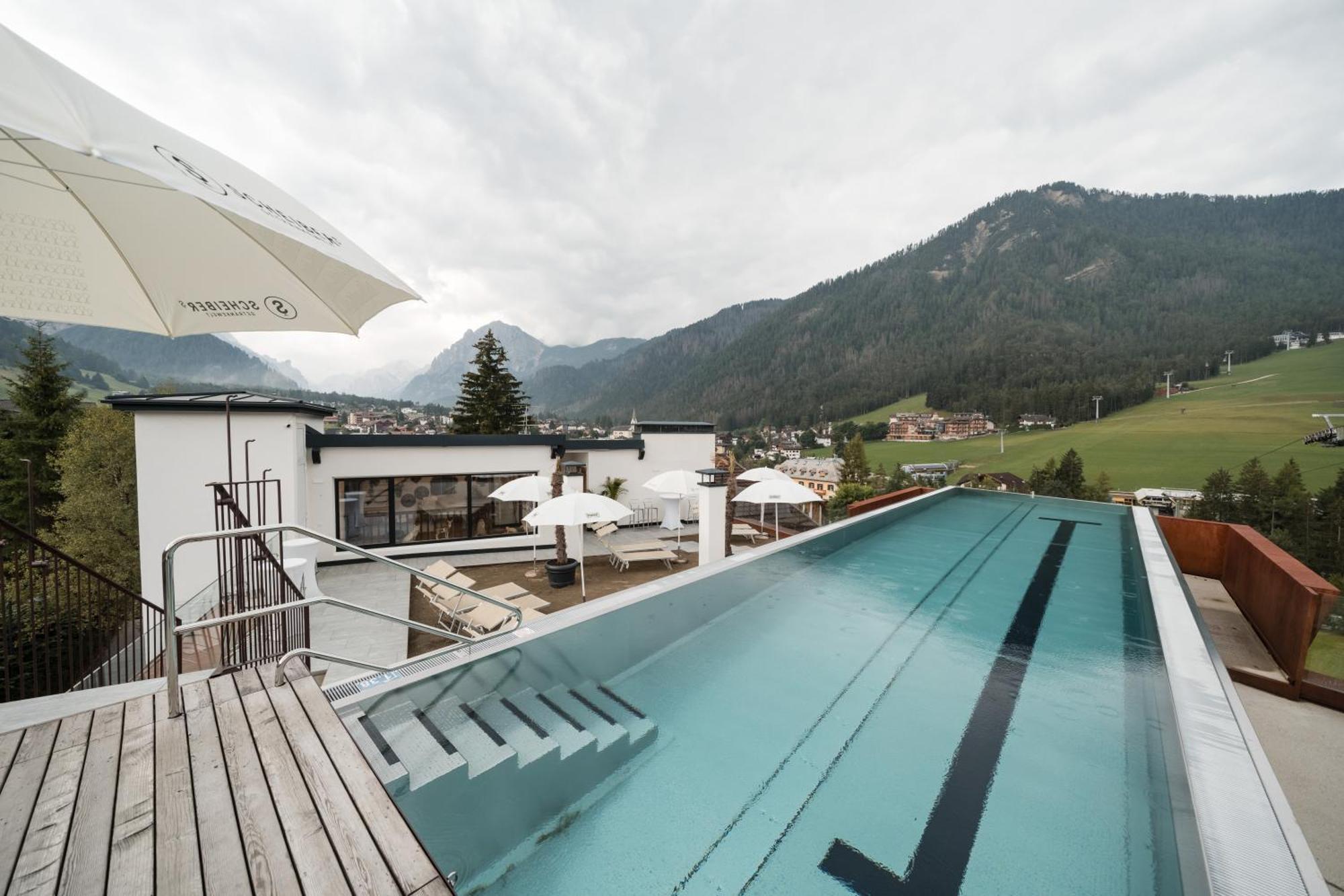 Al Plan, A Mountain Moving Hotel San Vigilio Di Marebbe Luaran gambar